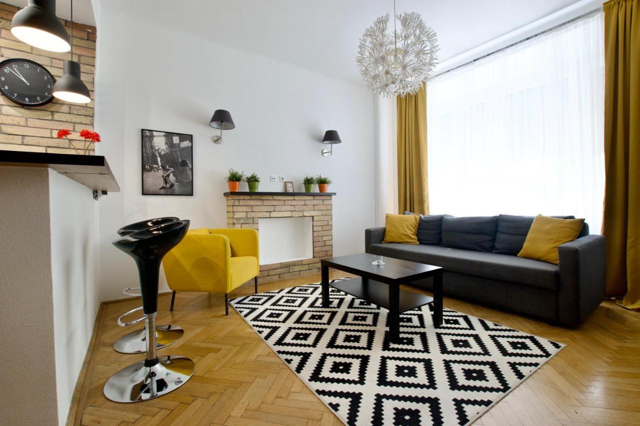 Standard Apartment By Hi5 - Center Of City Center Budapest Eksteriør bilde